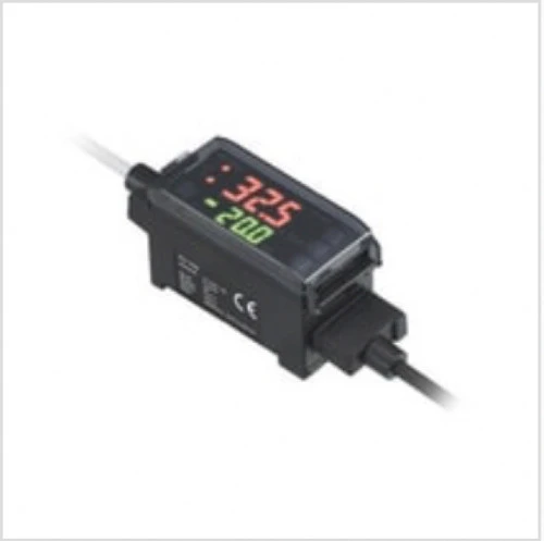 Keyence FD-V40A Air Flow Sensor, Amplifier Unit, DIN Rail Mount Type, NPN [New]