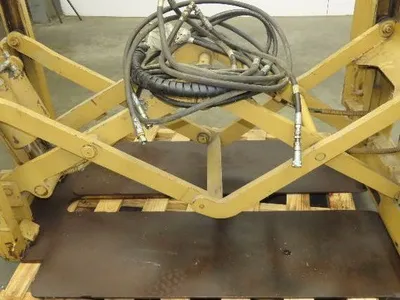 Cascade 30D-PB-51Q Forklift Attachment Slip Sheet Push Pull Clamp 3000lb Class 2