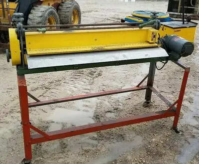 USED 1994 POTDEVIN 42-88W