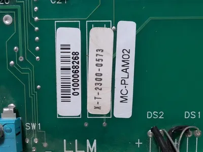 Honeywell 51304362-100 UCN Low Level Analog Mux Card HDW: T FW: E Used