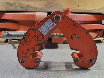 1 Ton Beam Clamp w/ Shackle TM0450