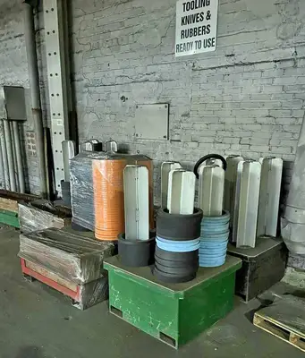 50" x 9.00" x 30,000# Wean Slitting Line