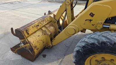 USED 1986 CATERPILLAR 416