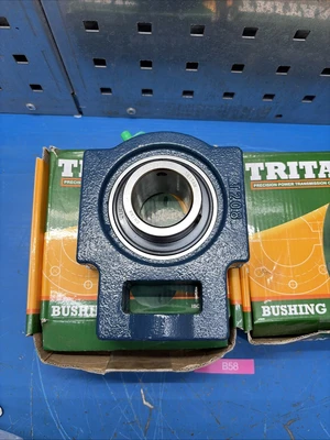 NEW Tritan UC208-24