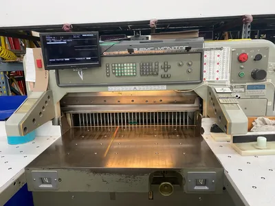 1990 POLAR 92 EMC Cutter | M3 Graphic Machinery (1)