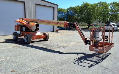 USED 2013 JLG M600JP