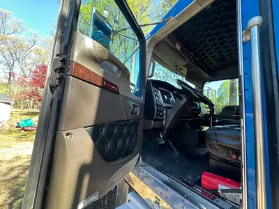 Used 2018 KENWORTH W900L Dump trucks New Jersey US | Proxy Equipment #1388681