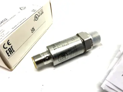 USED IFM PRESSURE TRANSMITTER 1/4" 1450PSI