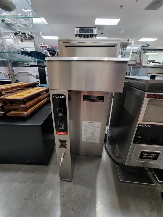 Used Fetco Used Fetco Extractor Series Single CBS-2041e 1 Gallon Coffee Brewer Machine 120/208-240V Restaurant Equipment (Miscellaneous) Illinois US | Falcon Restaurant Supply #1376838