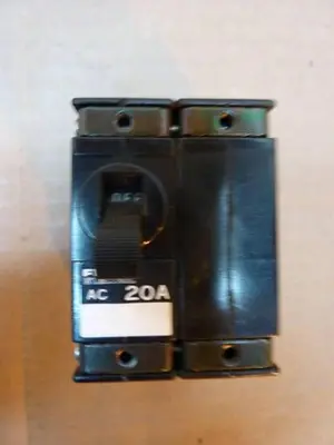 USED FUJI ELECTRIC CP32EM/20W