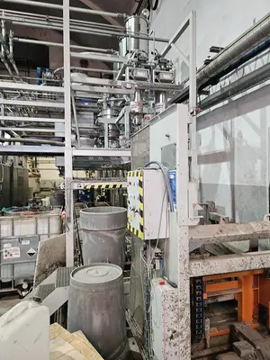 USED HOSOKAWA TWO-STAGE PLASTIC SHREDDING AND GRANULATION SYSTEM