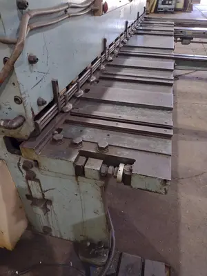 Used 1986 AMADA M-4065 Power Squaring Shears (Inch) Illinois US | BLUMBERG MACHINERY COMPANY #1303918
