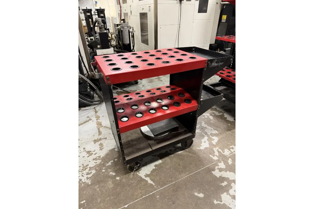 Used _UNKNOWN_ _UNKNOWN_ Tool Carts Utah US | KD Auctions #1549172