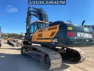 Used 2023 HYUNDAI HX380AL Excavators Texas US | National Equipment Dealers #1422399