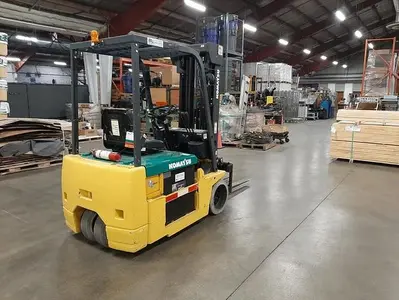 USED KOMATSU FORKLIFT