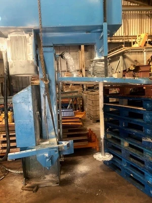 45 kw Sawtooth  Raise Lower Mixer with 2,000L mix Tank.