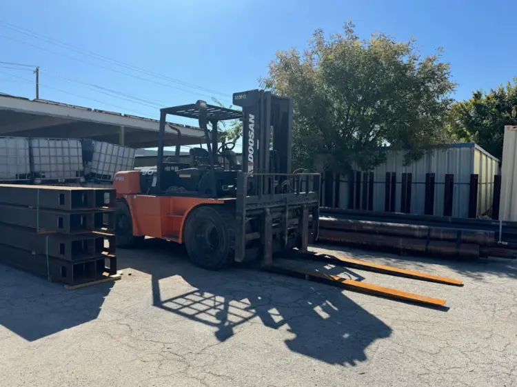 Used DOOSAN D90S-5 DIESEL FORKLIFT Internal Combustion Forklifts: Pneumatic Tire Texas US | IRS Auction #915875