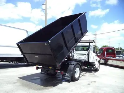 Used 2019 INTERNATIONAL _UNKNOWN_ Hooklifts & Roll-Offs Florida US | TLC Truck & Equipment #1568913