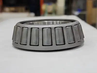 Single Row Tapered Roller Bearing HR 32209J