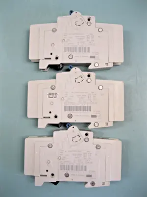 USED Allen-Bradley 1489-M