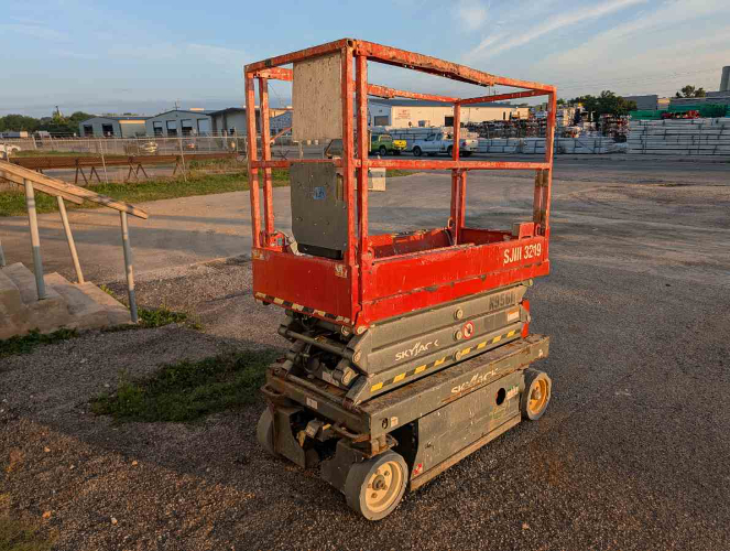 Used 2016 Skyjack SJ3219 Scissor Lifters Texas US | Stack Equipment #1208778