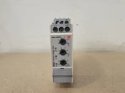 USED CARLO GAVAZZI DPB01CM48