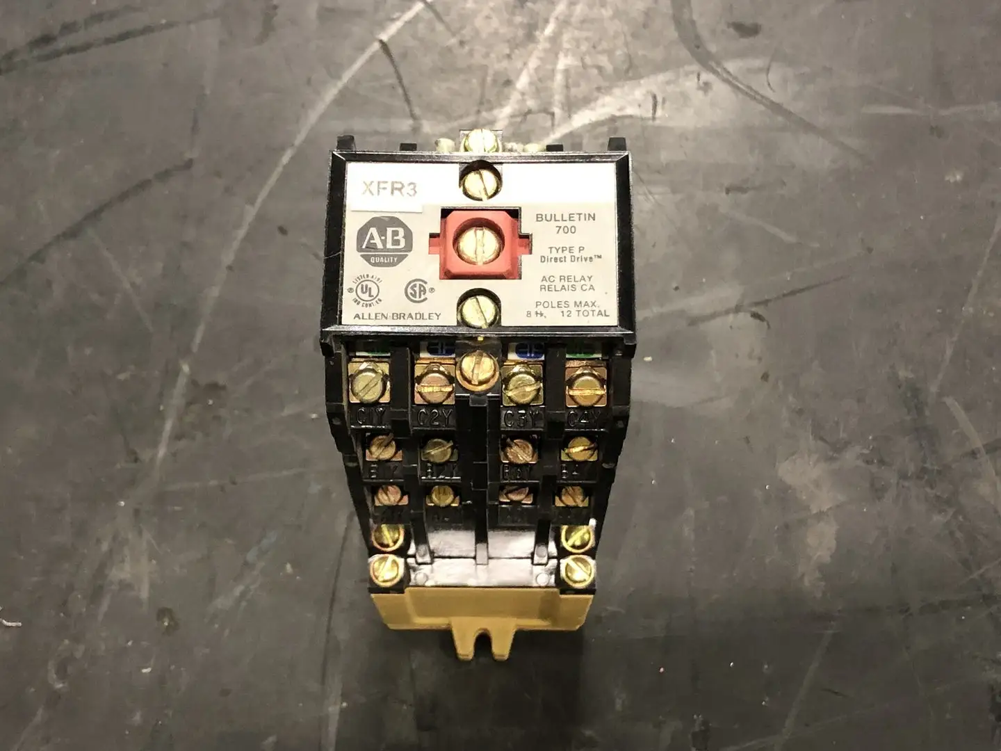 USED ALLEN-BRADLEY 700-P800A1