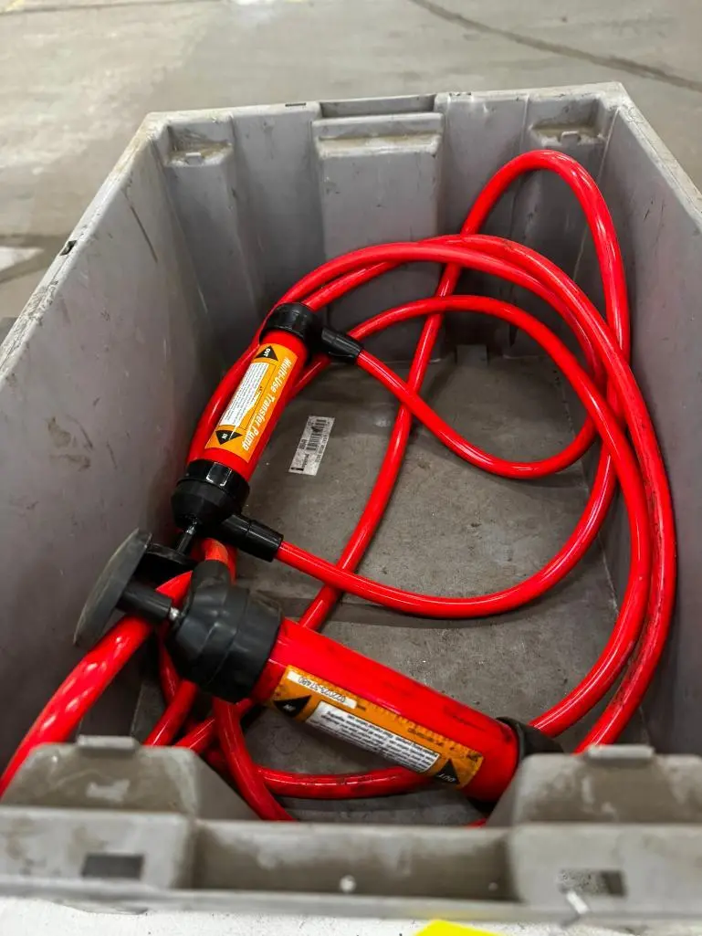 Used _UNKNOWN_ _UNKNOWN_ Pumps (liquid, other) North Carolina US | Myron Bowling Auctioneers Inc #1543534