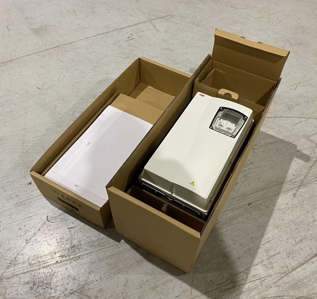 New | in-Stock ABB Variable Frequency Micro Drive NEMA 4X IP66 Variable Speed Drives Michigan US | Maverick Industrial Sales #1489276