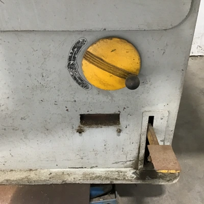 DoALL Vertical Contour Band Saw