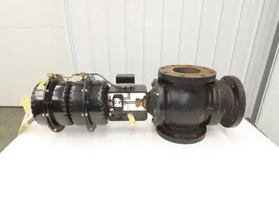 Johnson Controls VG2831WN+867E01 3-Way Globe Valve 5" Flanged Pneumatic Actuator