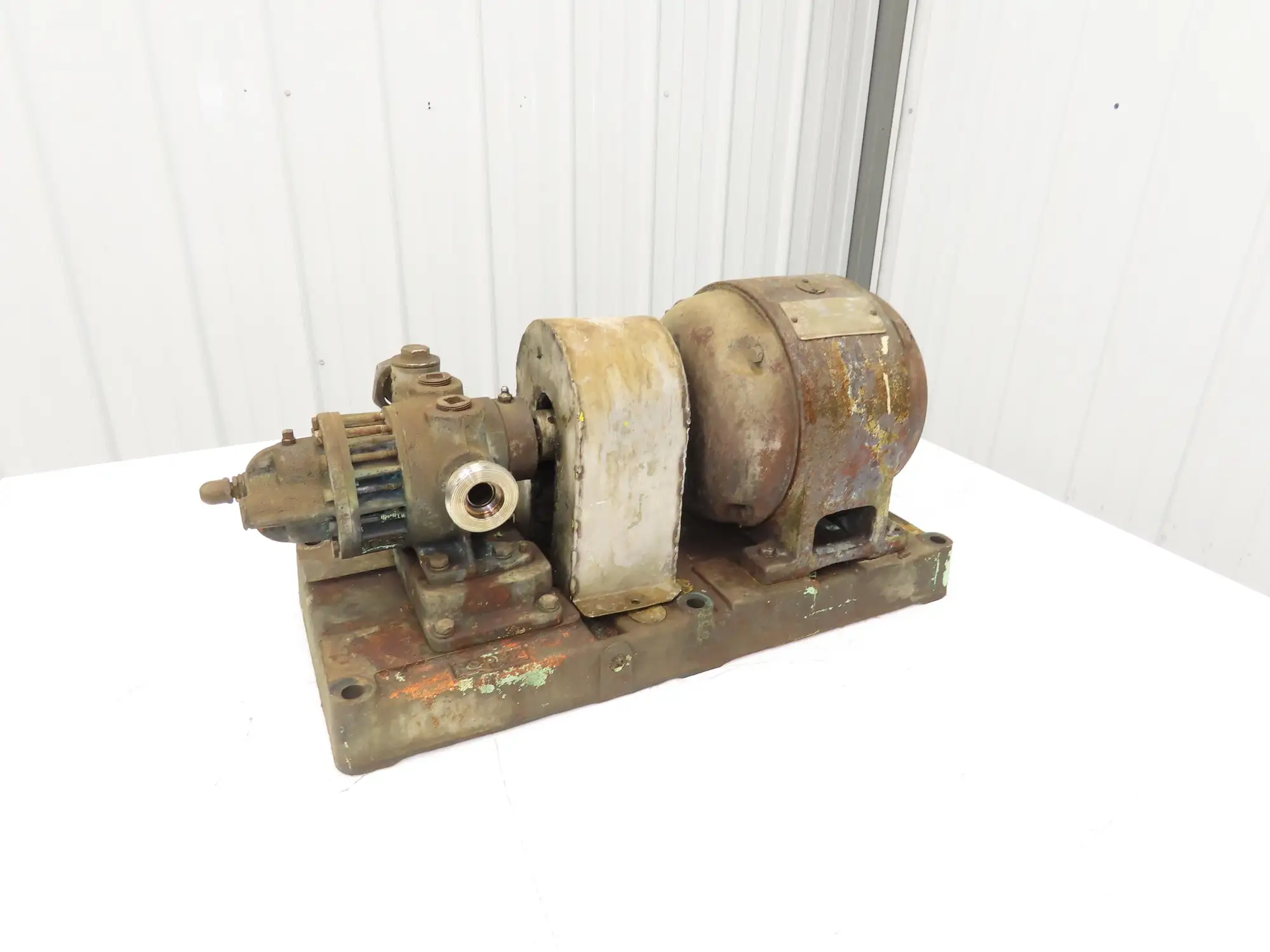 Used ROPER _UNKNOWN_ Hydraulic Pumps | Arrow Industrial #560968