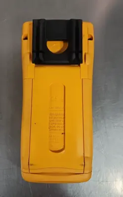 Fluke 724 Temperature Calibrator Loc5D15