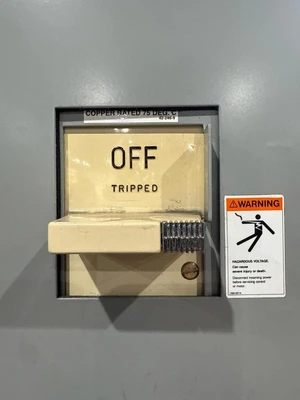 Eaton _UNKNOWN_ Variable Frequency Drives | Fram Fram LLC (13)