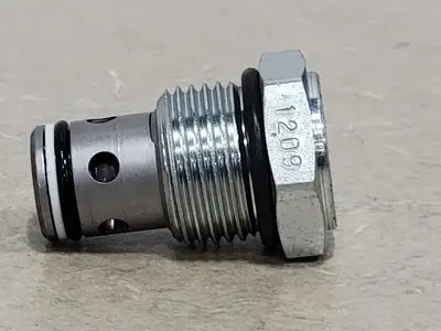NEW VICKERS CV3-10-P-0-10