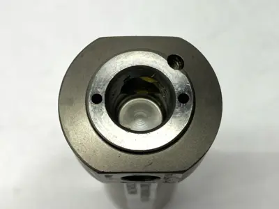 Used Kennametal KM Micro™ Clamping Unit NCM-SS Straight Shank 2439980 KM / VM Holders Michigan US | Maverick Industrial Sales #1402177