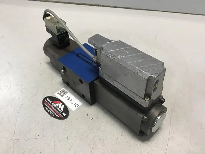 Used BOSCH 0 811 404 811 Valves/Fittings Michigan US | Ideal Machinery #696884