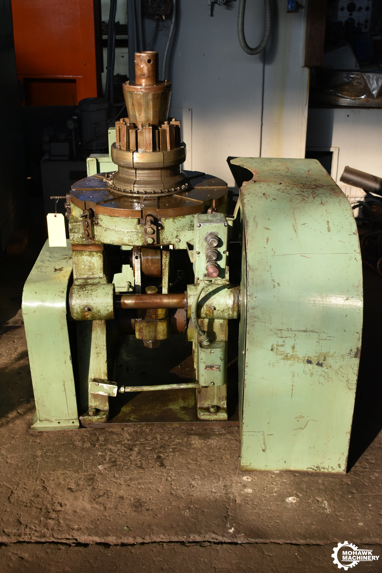 5 HP GROTNESS 8-SEGMENT VERTICAL MECHANICAL EXPANDER w/AIR CLUTCH & BRAKE - PUSH BUTTON CONTROL - 20" DIAMETER TABLE W/8 SEGMENTS