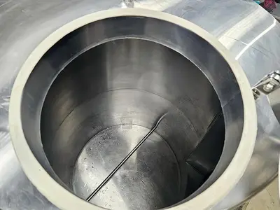 Used 900 Gallon Tank, Stainless Steel