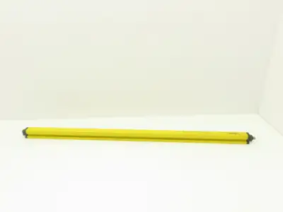 Sick C 2000 Safety Light Curtain Sensor Transmitter 750mm Has Crack In Lens