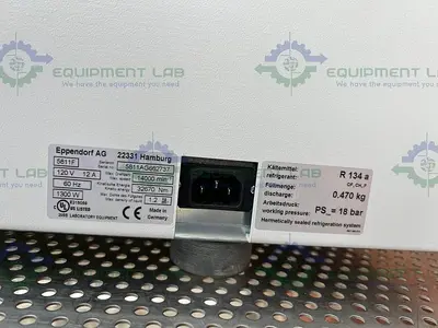 USED EPPENDORF 5810R REFRIGERATED CENTRIFUGE W/ EPPENDORF A-4-62 ROTOR 4000 RPM