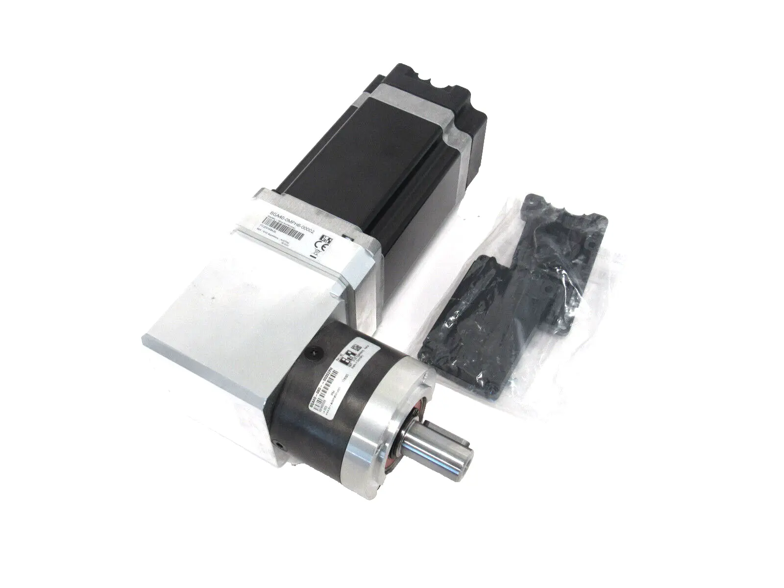 NEW B&R 8GA40-080-003S2PH GEAR MOTOR 80MPH6.300S114-01 8GA40-0MPH6-00002
