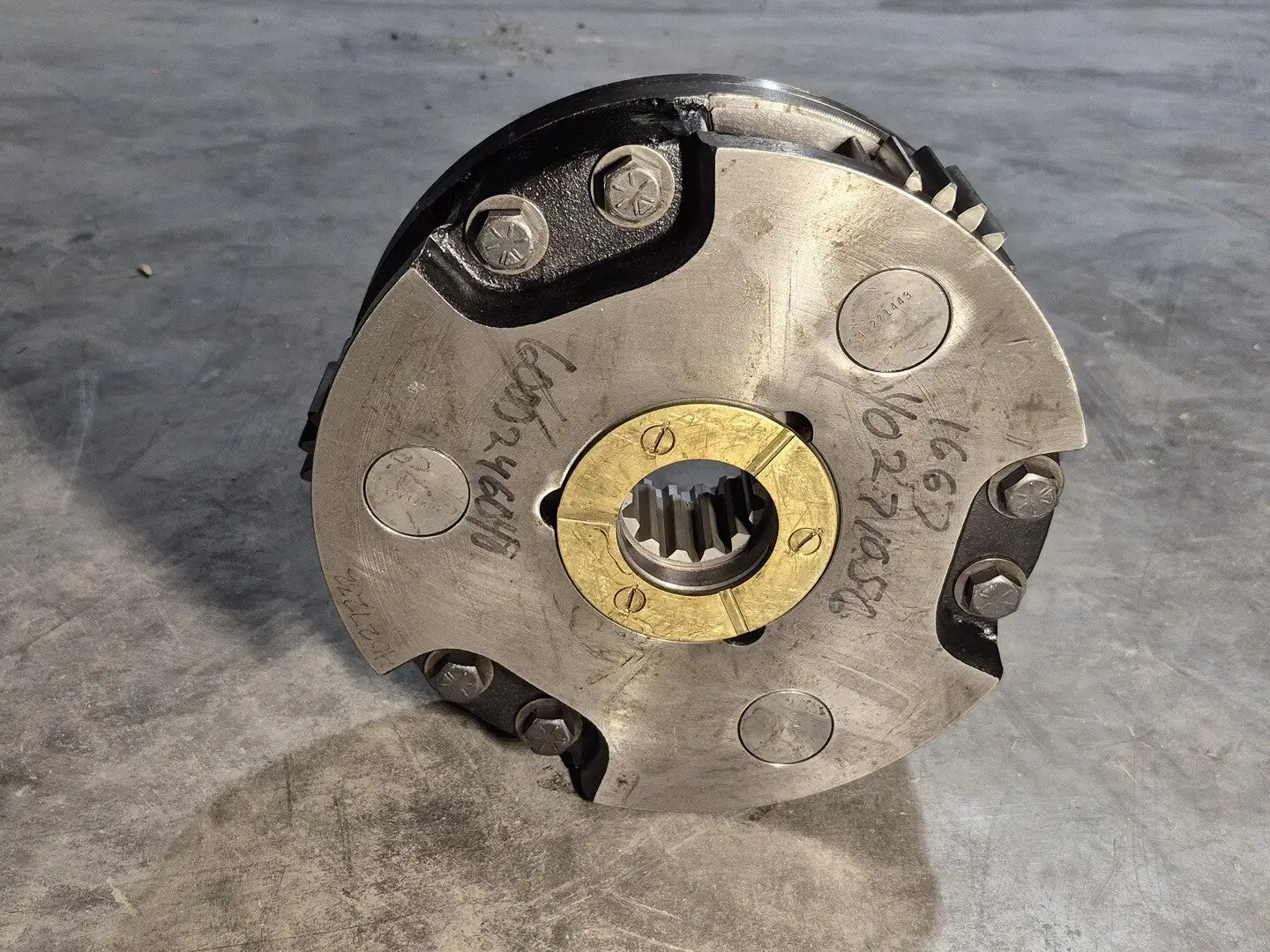 NEW SANDVIK 001079-061