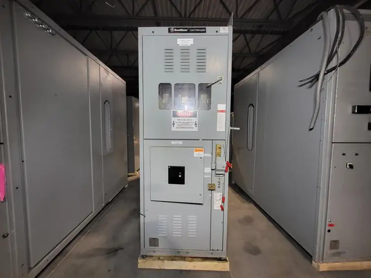 Used 2009 GE INDUSTRIAL SYSTEMS 64235115-N Switchgears British Columbia CA | Lenmark #239513