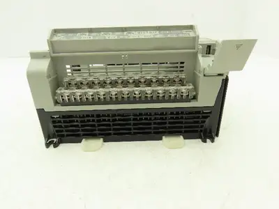 Allen Bradley 1764-24BWA MicroLogix 1500 Base 24 Point Controller Ser B Rev A