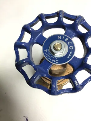 Nibco T-113-HC 1 1/2in Bronze Gate Valve Thread x Hose Thread 039923616609