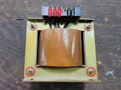 0.15 kVA Transformer, 220 pri. volts, 120 sec. volts