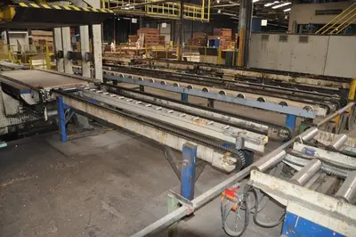 USED VALETTE PANEL PRESS 410 TON