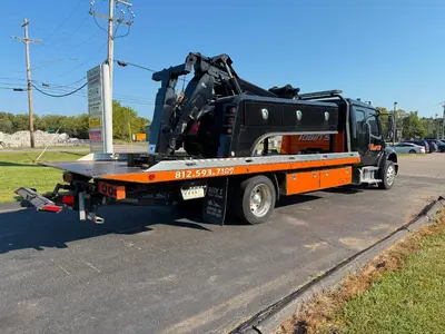 Used 2024 _UNKNOWN_ _UNKNOWN_ Tow trucks Ohio US | Myron Bowling Auctioneers Inc #1504732
