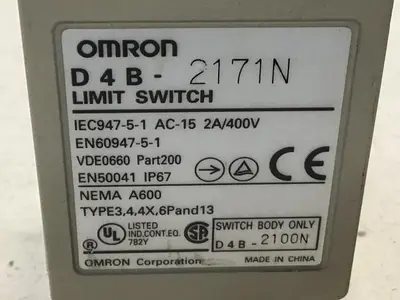 USED OMRON D4B-2171N